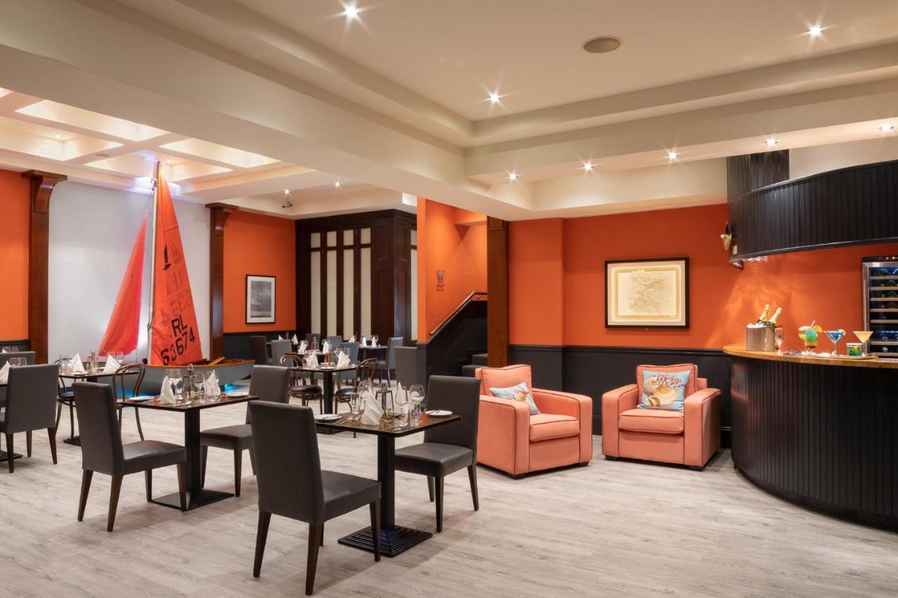 The Mariner, Westport Hotel ภายนอก รูปภาพ