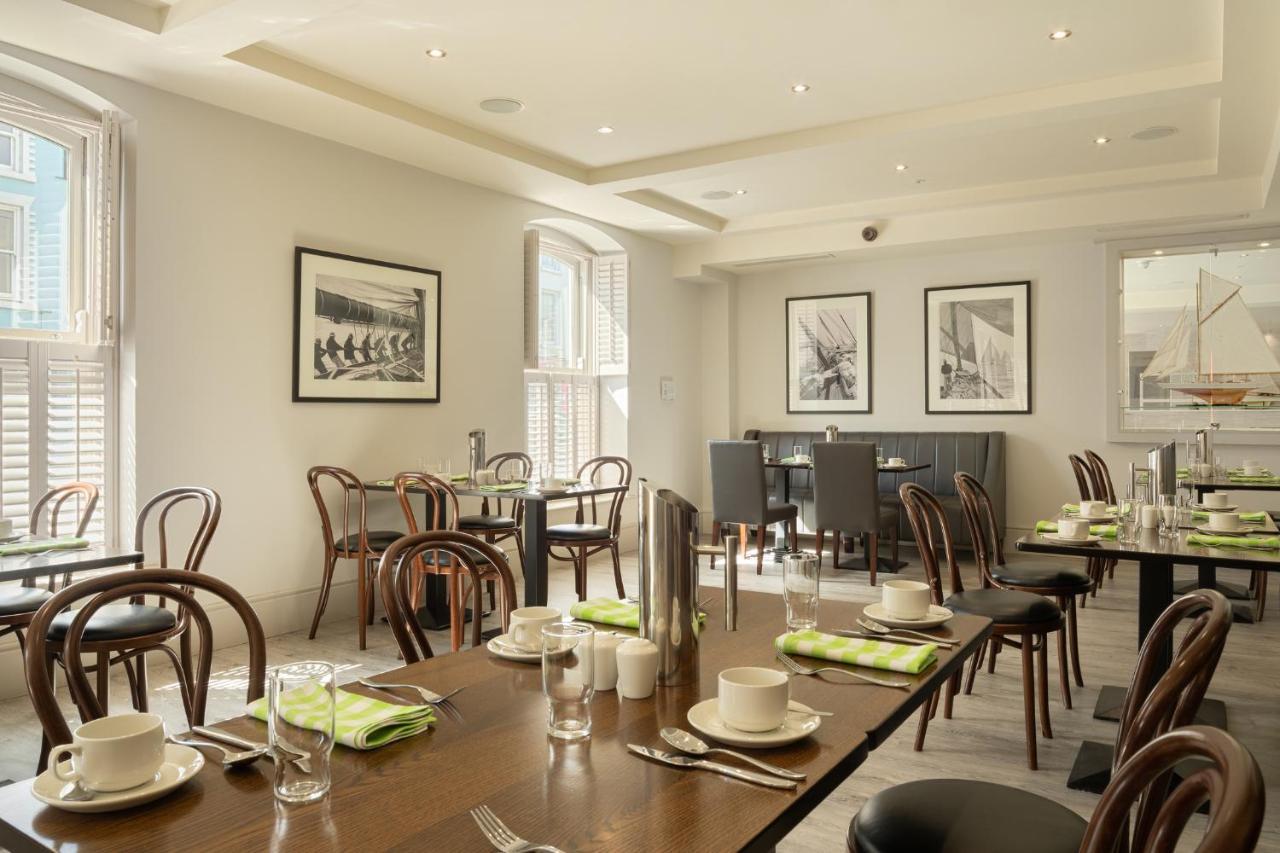The Mariner, Westport Hotel ภายนอก รูปภาพ