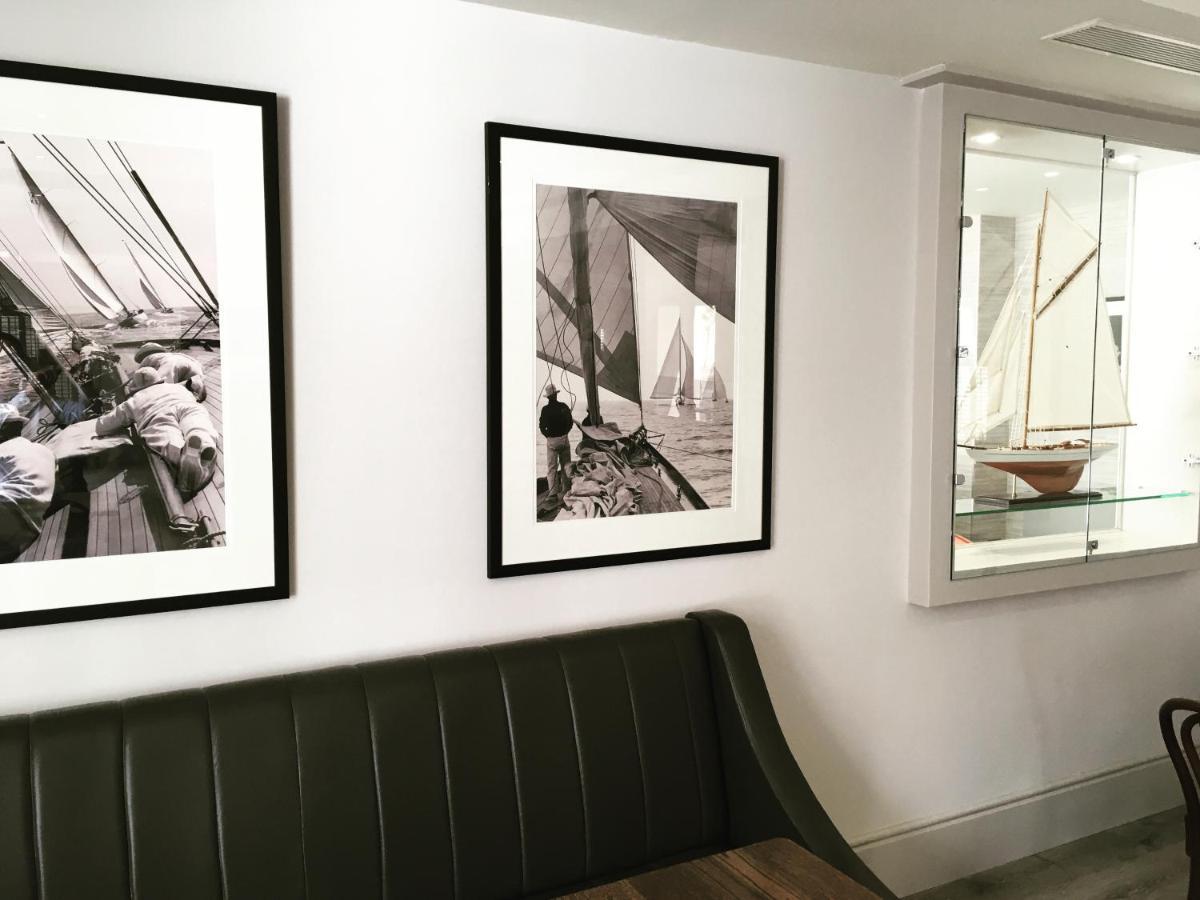 The Mariner, Westport Hotel ภายนอก รูปภาพ